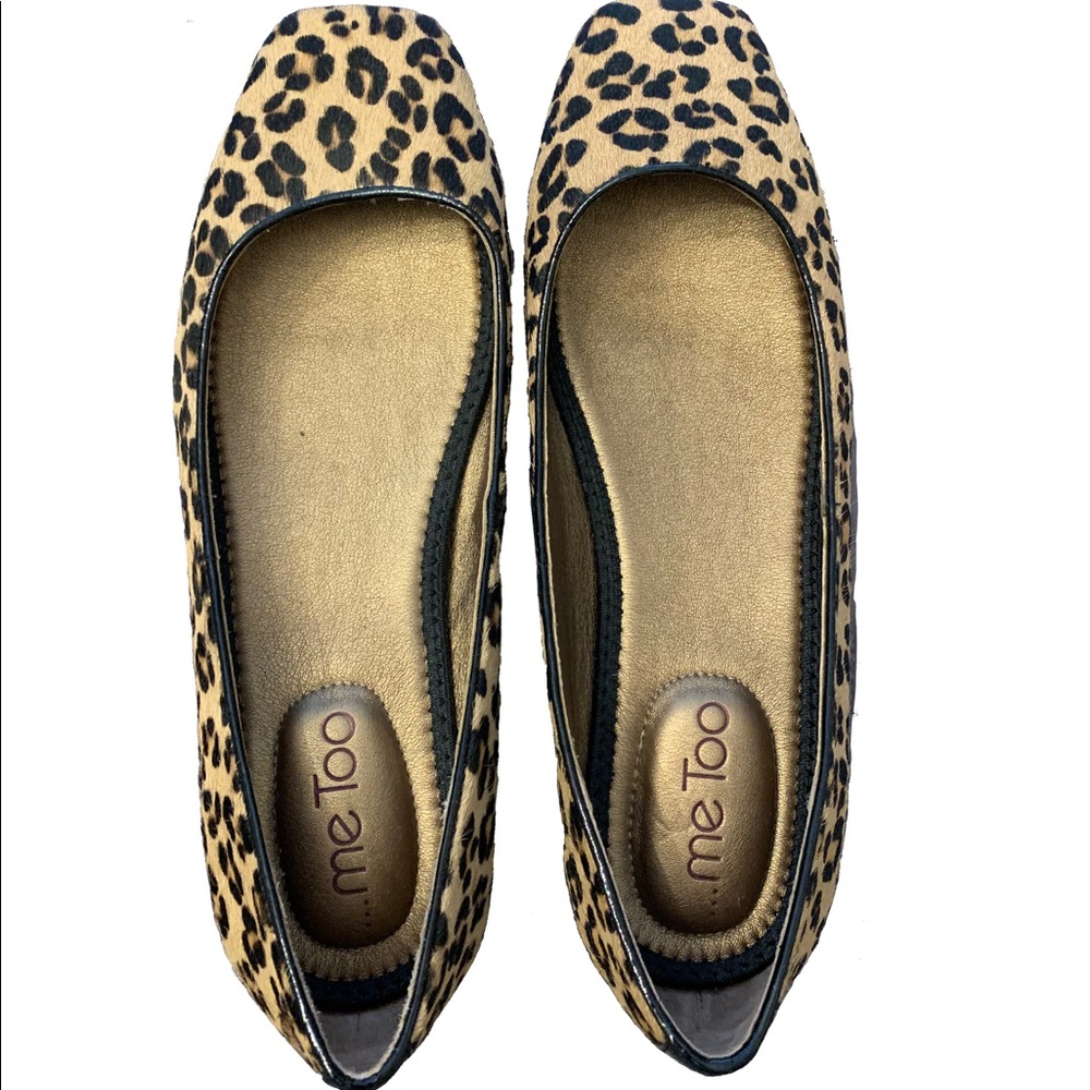 Flat shoes